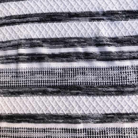 Karen Scott Sweater - Picture 5 of 6